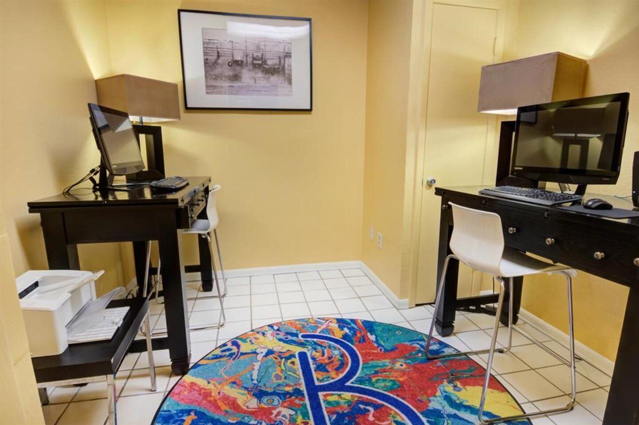 The Barrymore Hotel Tampa Riverwalk Экстерьер фото